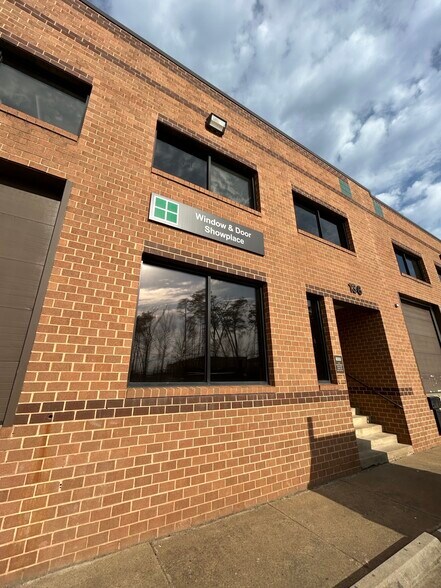 More Photos Of 22900 Shaw Rd, Dulles Town Center Flex For Lease