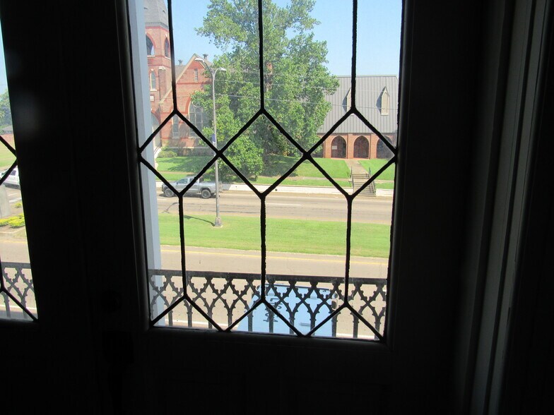 More Photos Of 710 Main St, Columbus Office For Sale