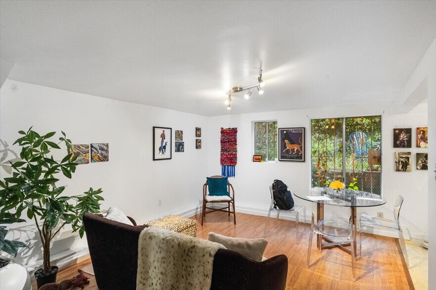 More Photos Of 2835 Anza St, San Francisco Apartments For Sale