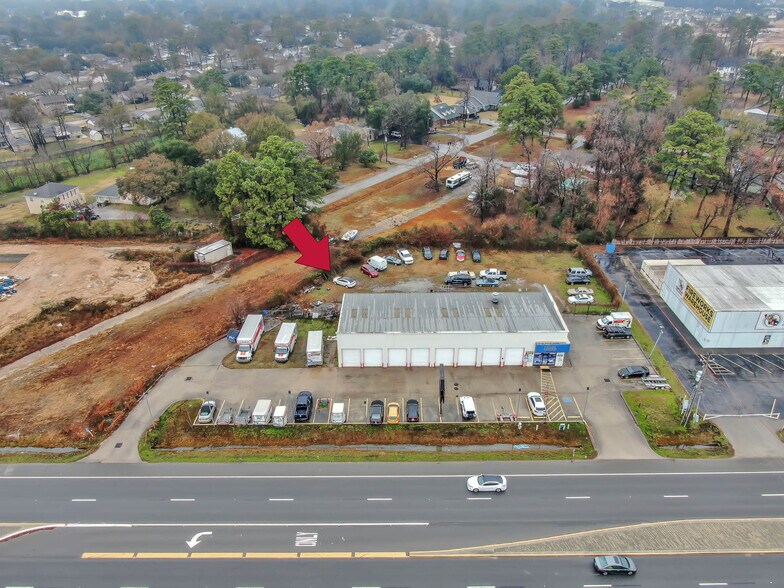 More Photos Of 3050 Farm To Market 2920 Rd, Spring Auto Repair For Sale