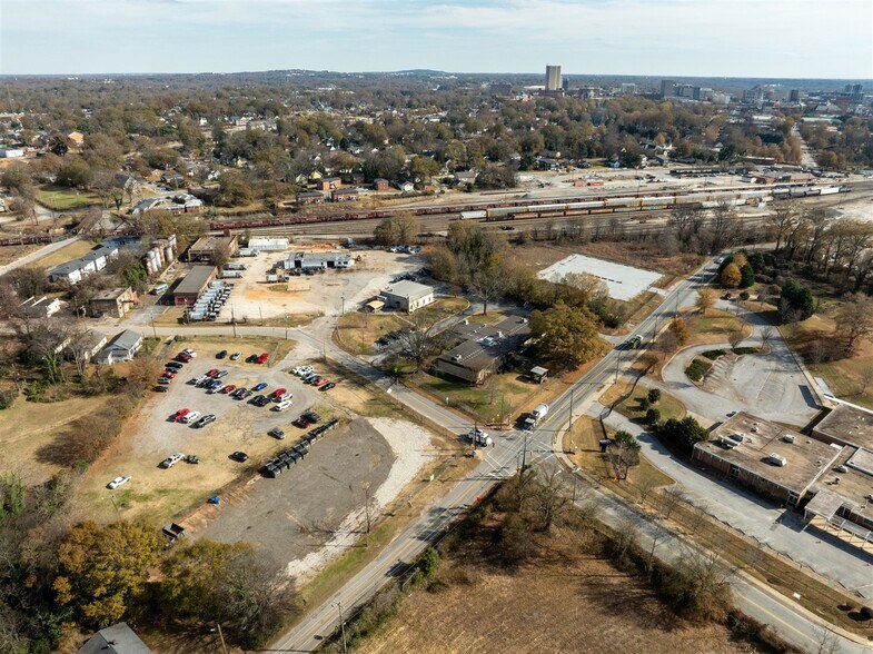 More Photos Of 1600 W Washington St, Greenville Land For Sale