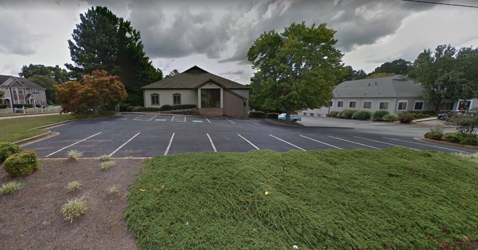 More Photos Of 804 Commerce Blvd, Riverdale Medical For Sale