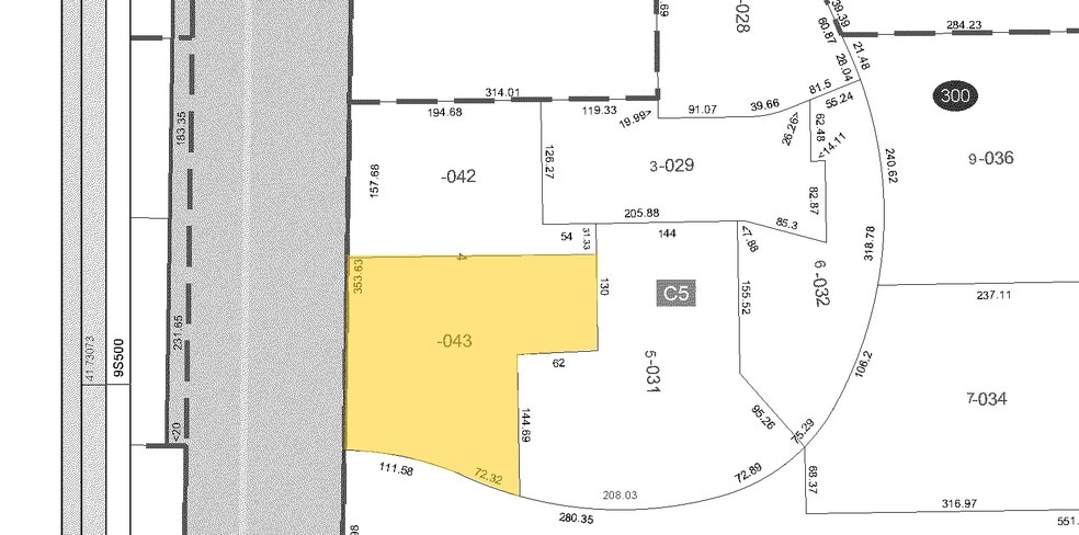 More Photos Of 1928-1995 Springbrook Square Dr, Naperville Unknown For Lease