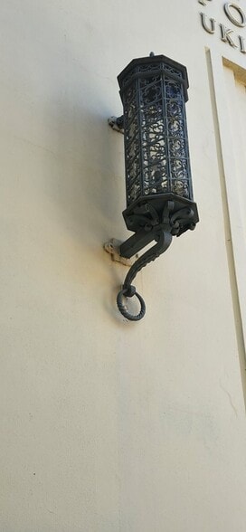 More Photos Of 224 N Oak St, Ukiah Office Residential For Sale