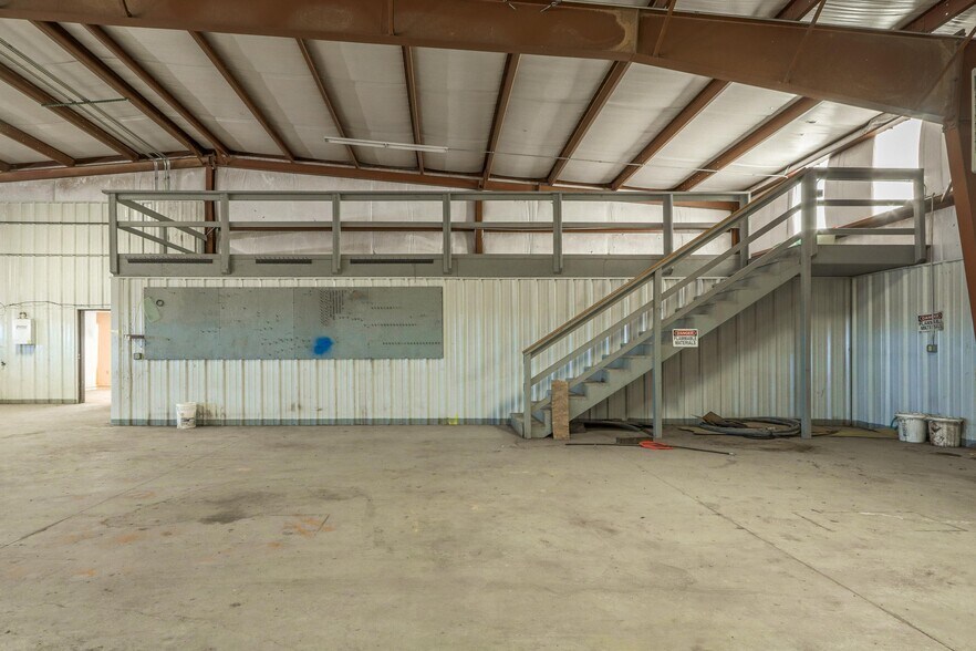More Photos Of 24980 County Road 18.3, Trinidad Warehouse For Sale