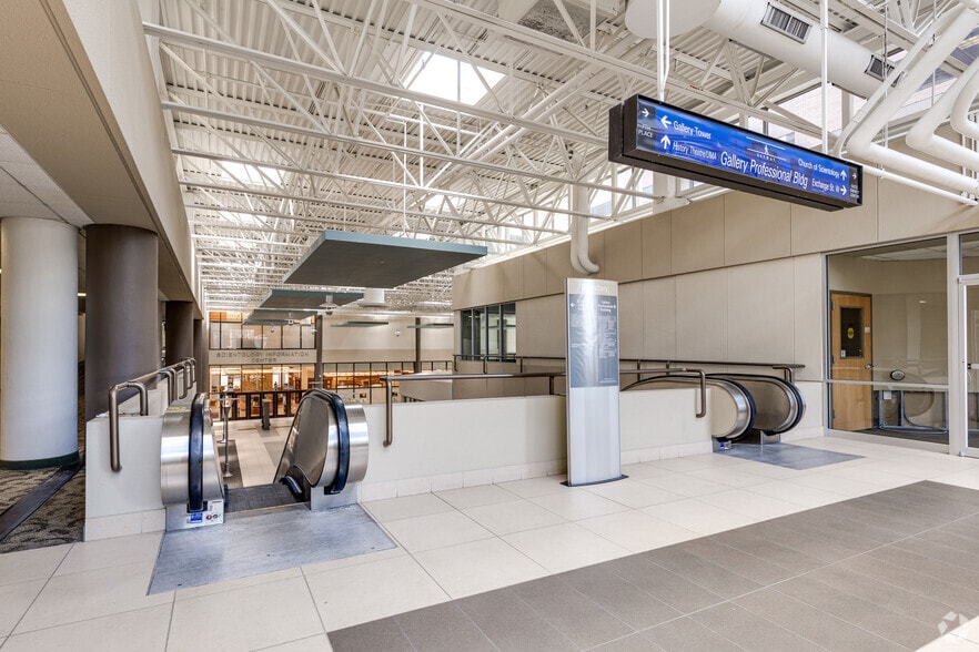 More Photos Of 17 Exchange St W, Saint Paul Medical For Sale