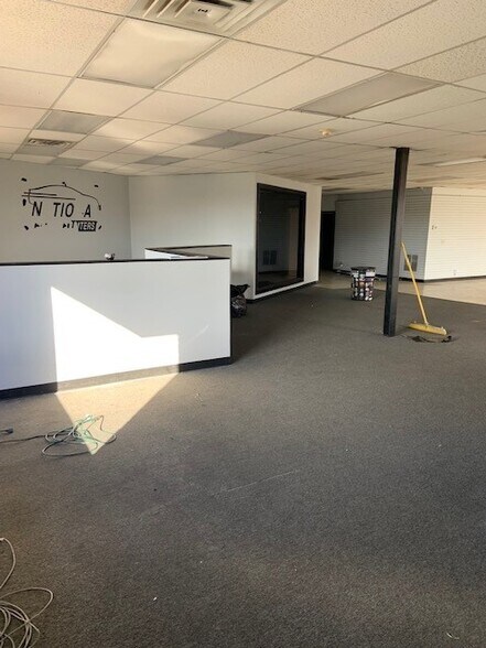 More Photos Of 2015 Family Cir, Lexington Freestanding For Lease