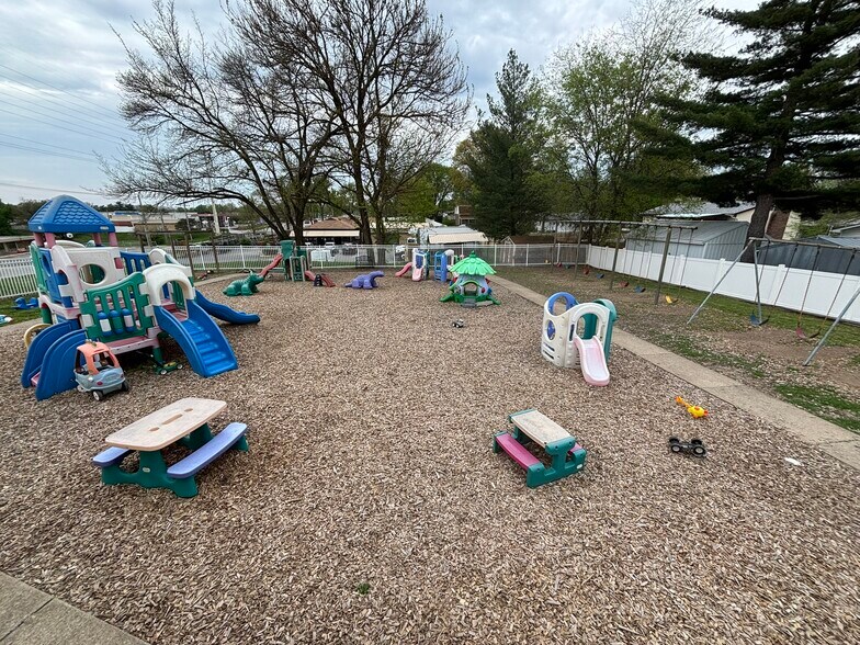 More Photos Of 2451 Willott Rd, Saint Peters Daycare Center For Sale