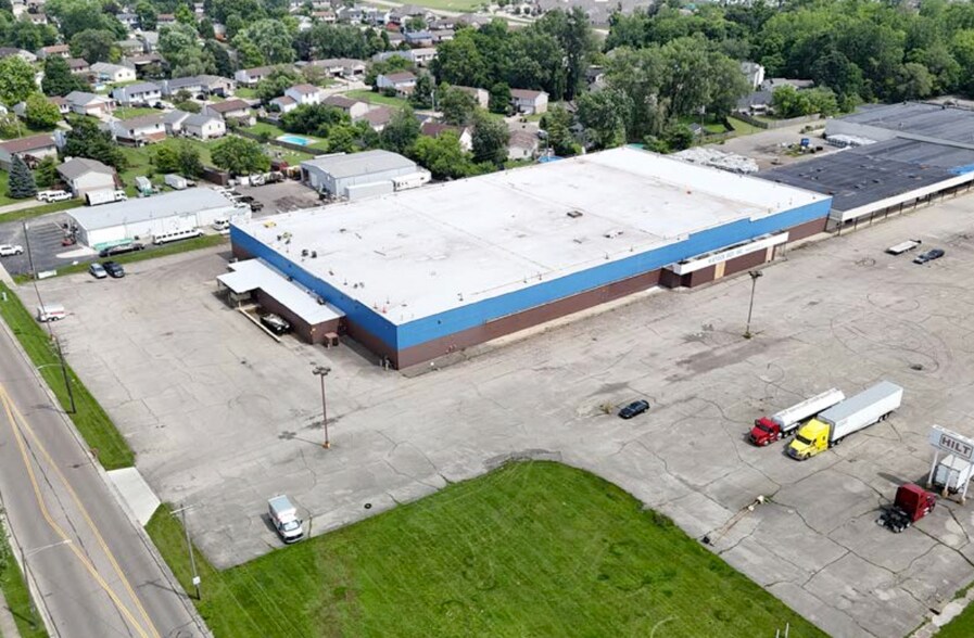 More Photos Of 4680 Caprice Dr, Middletown Warehouse For Lease