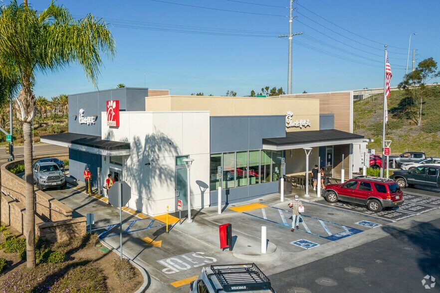 More Photos Of 1200-1290 Auto Park Way, Escondido Unknown For Lease