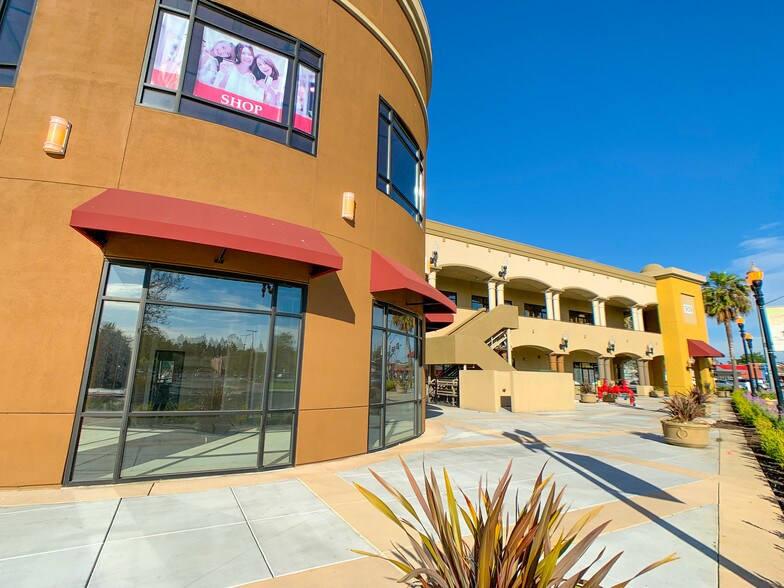 More Photos Of 909 Story Rd, San Jose General Retail For Sale