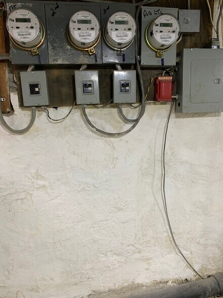 More Photos Of 1010 Winton St, Philadelphia Multifamily For Sale