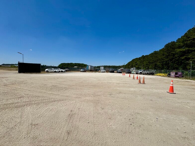 More Photos Of 7192 Design St, North Charleston Land For Lease