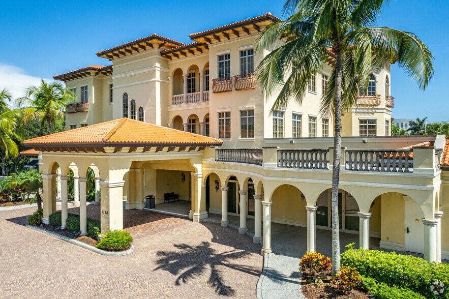 More Photos Of 1185 Immokalee Rd, Naples Office For Lease