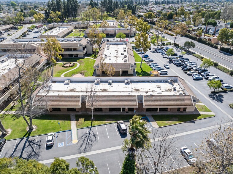 More Photos Of 2460 N Ponderosa Dr, Camarillo Medical For Sale