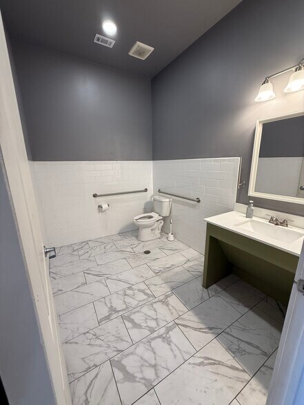 More Photos Of 12500 Willow Springs Rd, Haslet Unknown For Lease