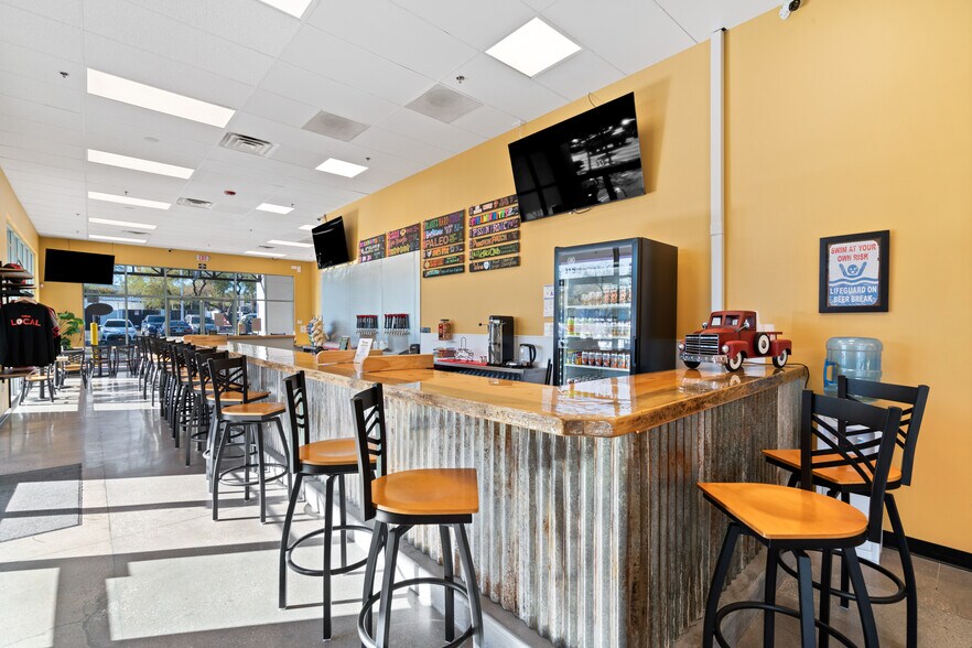 More Photos Of 1550 N Green Valley Pky, Henderson General Retail For Sale