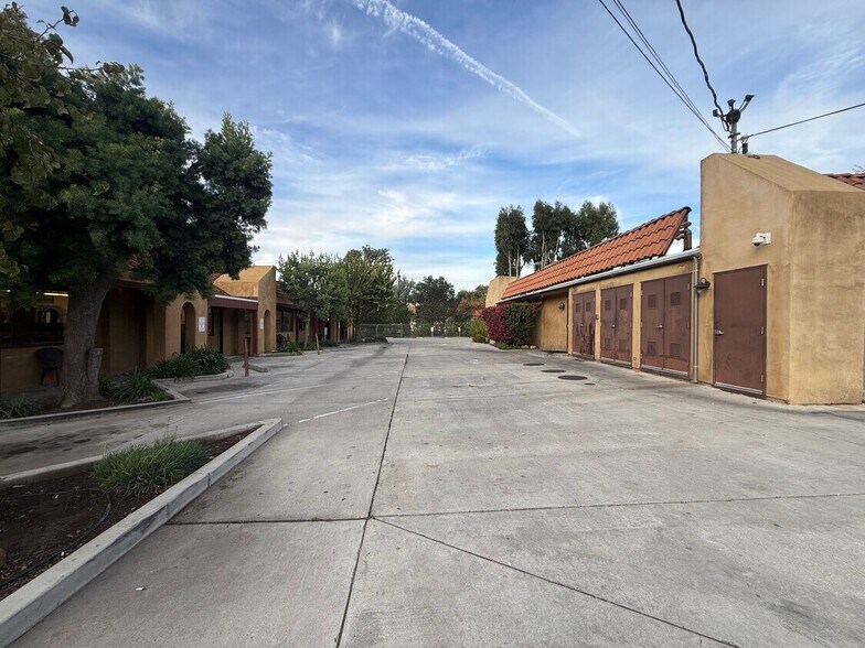 More Photos Of , Ojai General Retail For Sale