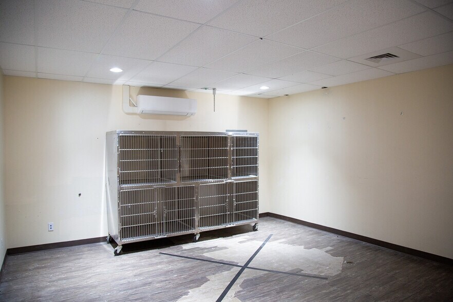 More Photos Of 5 Camino Karsten, Algodones General Retail For Lease