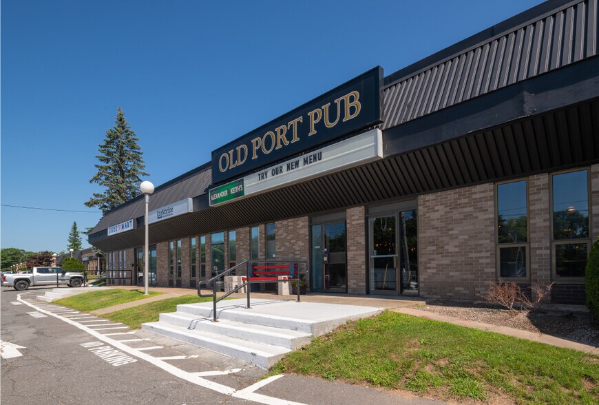 More Photos Of 780 Windmill Rd, Dartmouth Unknown For Lease