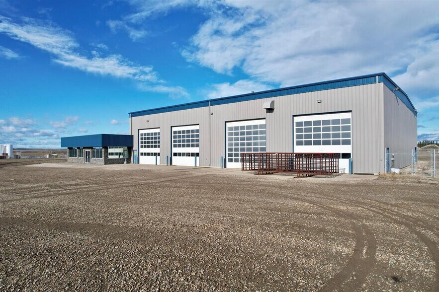 More Photos Of 100-3 Street, Beaverlodge Truck Terminal For Sale
