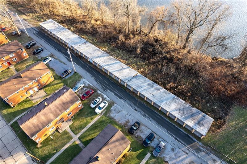 More Photos Of Grand Ave, Pittsburgh Self Storage For Sale