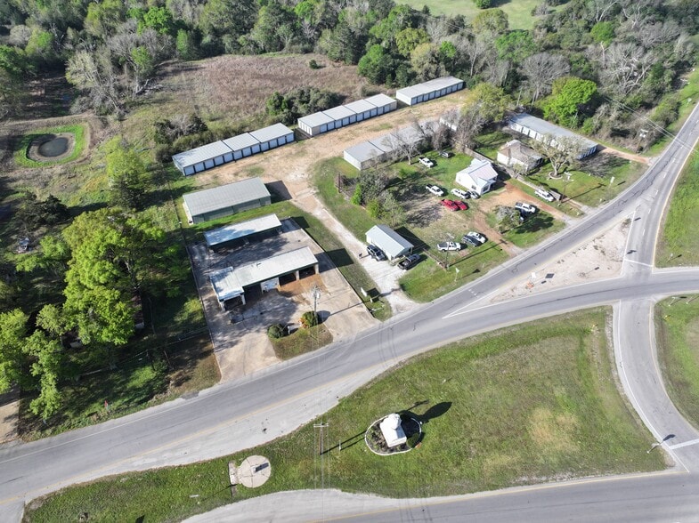 More Photos Of 839 Highway 159 W, Bellville Self Storage For Sale