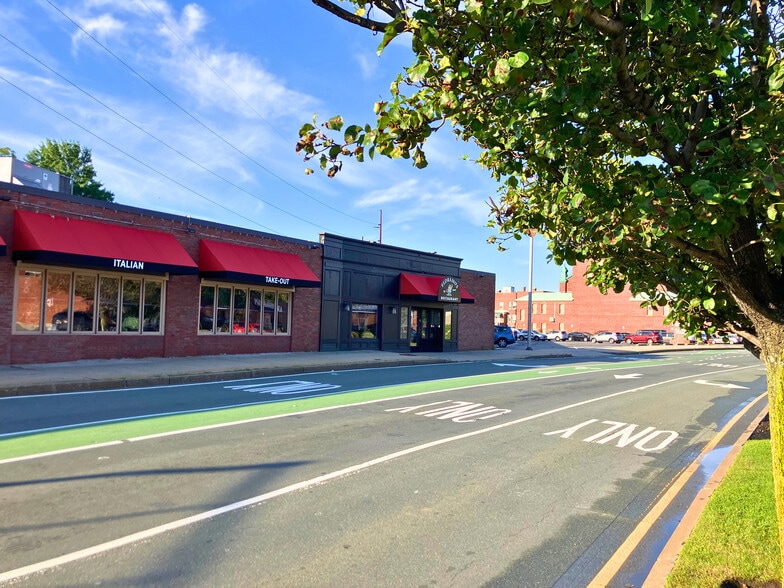 More Photos Of 219-229 Centre St, Malden Unknown For Lease