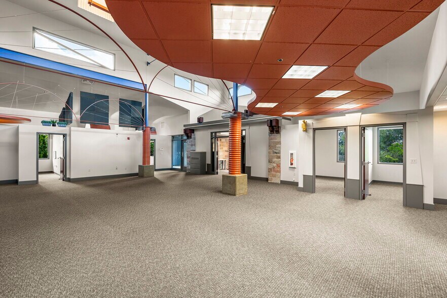 More Photos Of 6160 Plumas St, Reno Office For Lease