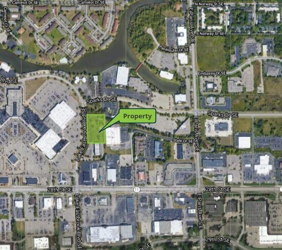 Primary Photo Of 3801-SE Lake Eastbrook Blvd, Grand Rapids Land For Sale