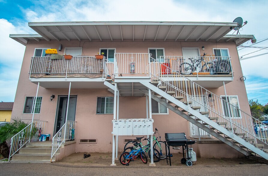 Primary Photo Of 1313 E 9th St, National City Apartments For Sale