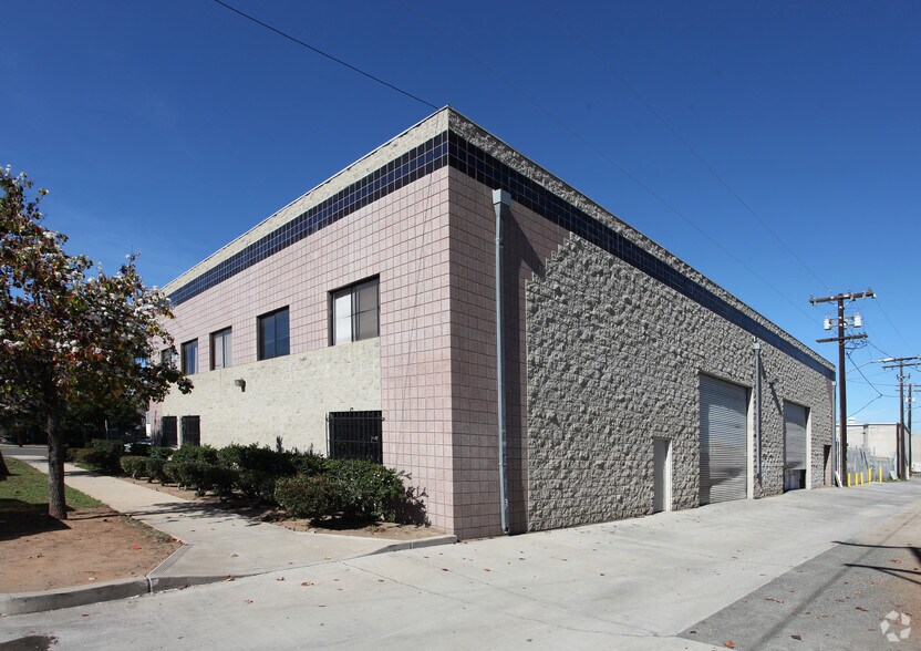 More Photos Of 1533 Wilson Ave, National City Manufacturing For Lease