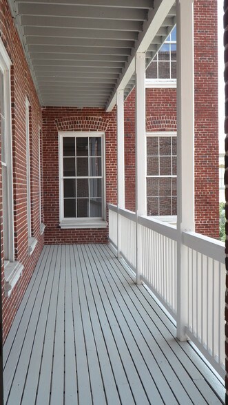 More Photos Of 2228 Mechanic St, Galveston Office For Lease