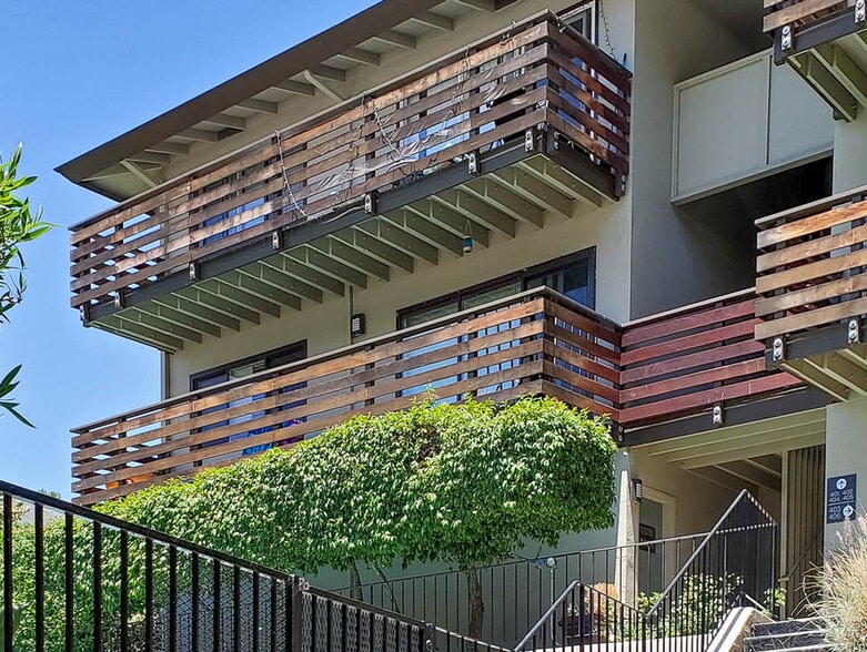 More Photos Of 109 Professional Center Pky, San Rafael Apartments For Sale