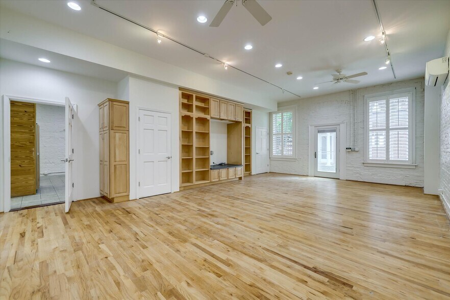 More Photos Of 150 Fairfield St SE, Aiken Storefront Retail Office For Sale