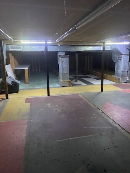 More Photos Of 2619 N Stone Ave, Tucson Freestanding For Lease