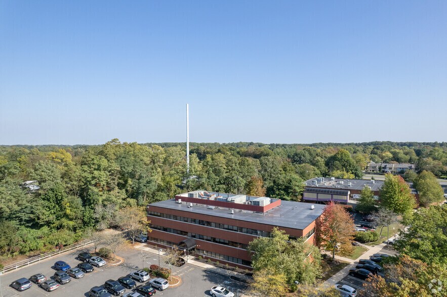 More Photos Of 579A Cranbury Rd, East Brunswick Office For Sale