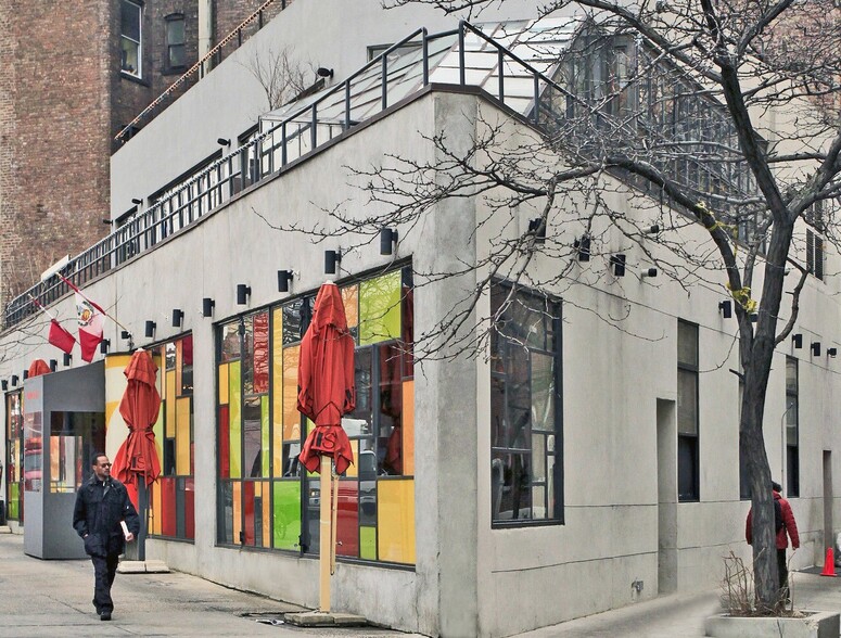 Primary Photo Of 83-87 7th Ave S, New York Storefront For Lease