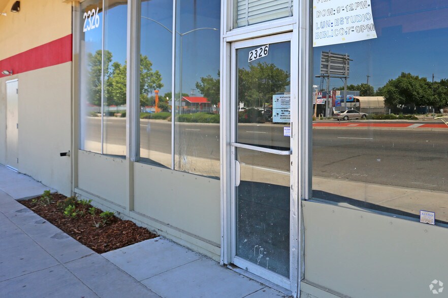 More Photos Of 2318 S Airport Way, Stockton Supermarket For Sale