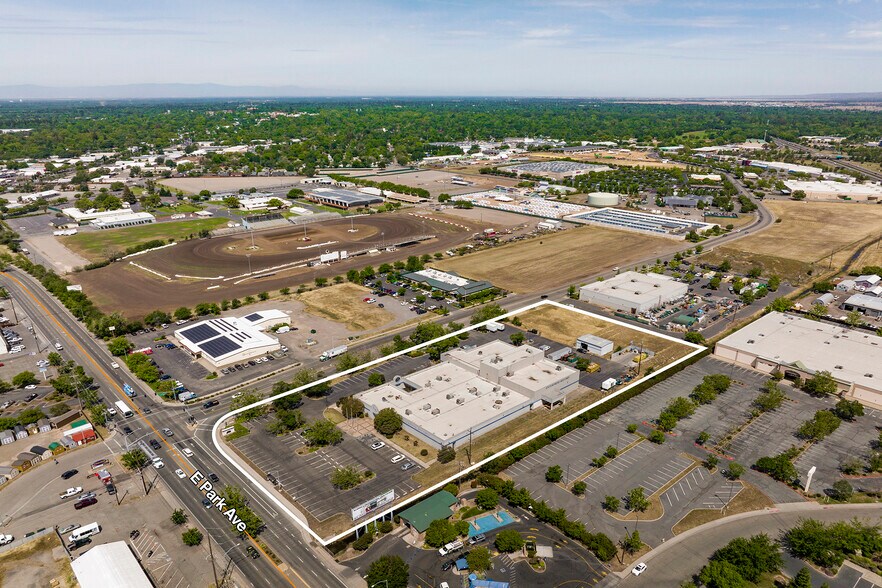 More Photos Of 400 E Park Ave, Chico Office For Sale