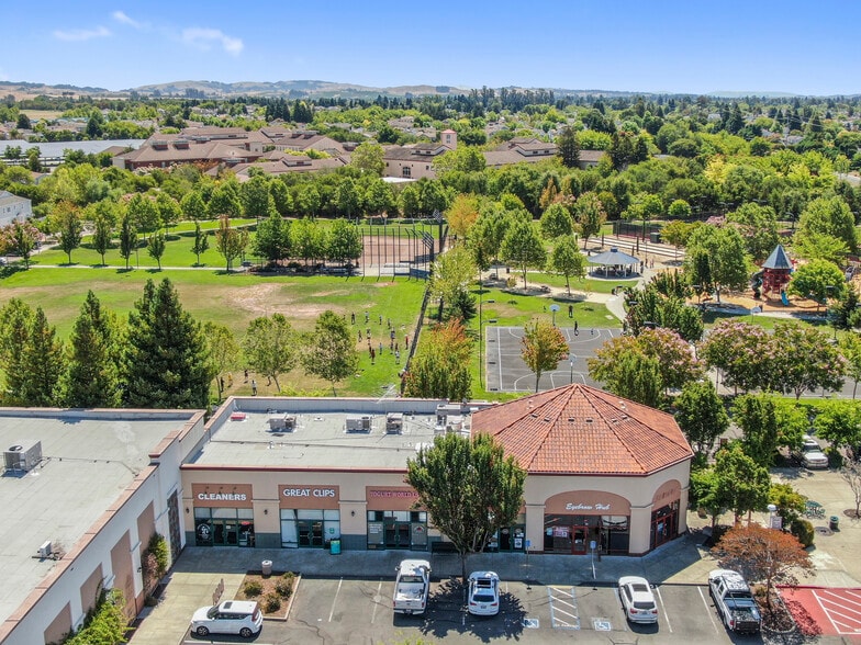 More Photos Of 701 Sonoma Mountain Pky, Petaluma Unknown For Lease