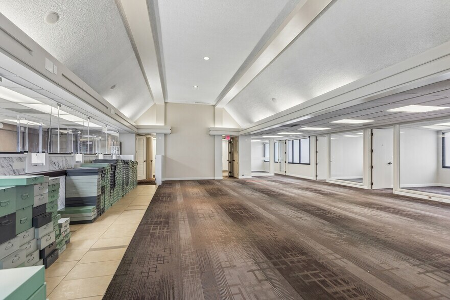 More Photos Of 9630 S Tryon St, Charlotte Bank For Sale