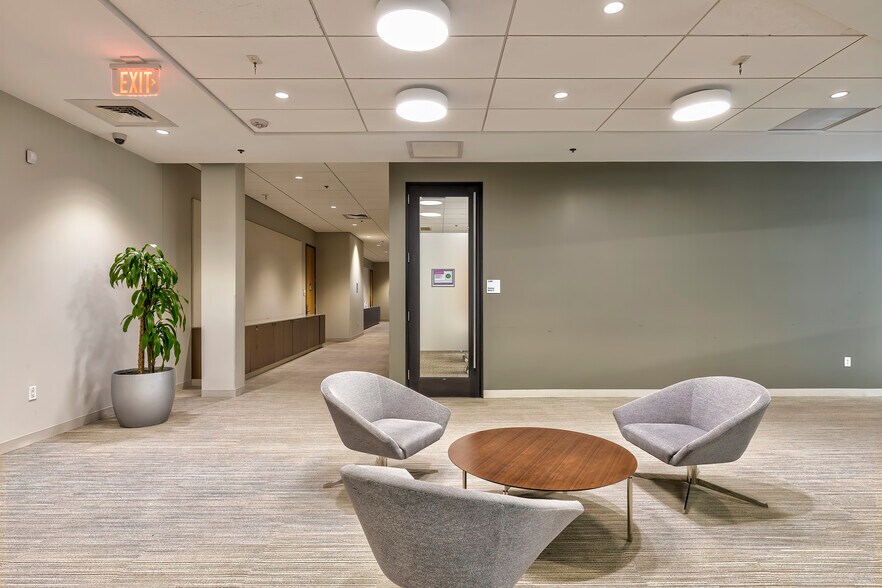 More Photos Of 1144 W Washington St, Tempe Office For Lease
