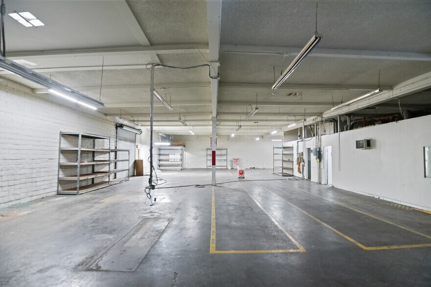 More Photos Of 465 Blossom Hill Rd, San Jose Storefront Retail Office For Lease