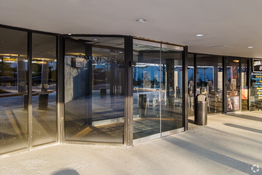 More Photos Of 10411 Motor City Dr, Bethesda Office For Lease