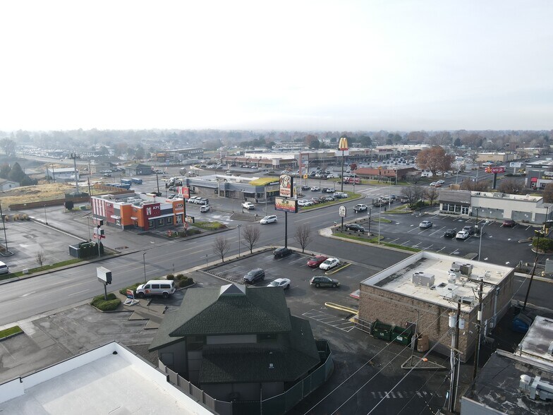 More Photos Of 2626 W Kennewick Ave, Kennewick Office For Lease