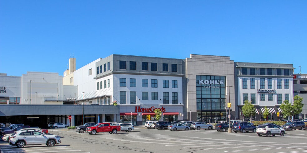 More Photos Of 1 Bergen Town Ctr, Paramus General Retail For Lease