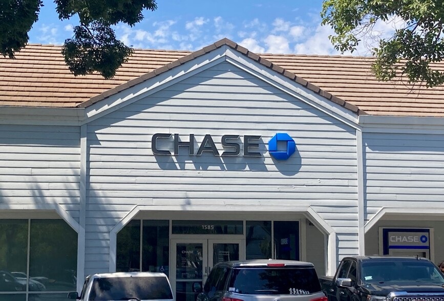 More Photos Of 1583-1589 W El Camino Ave, Sacramento Unknown For Lease