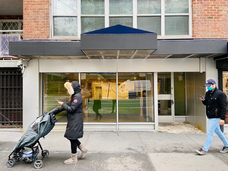 More Photos Of 1412 1st Ave, New York Apartments For Lease