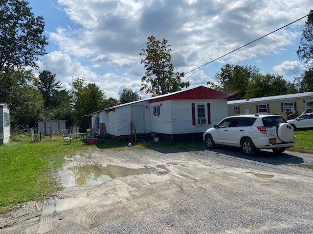 More Photos Of 156 Plains Rd, Cambridge Manufactured Housing Mobile Home Park For Sale